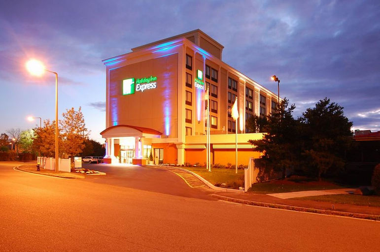 Exterior & Views 2, Holiday Inn Express BOSTON by IHG, Boston