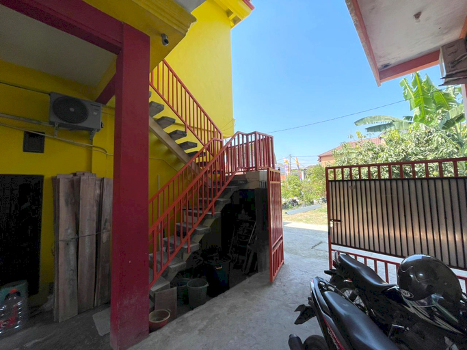 Others 5, OYO 93036 Eddy Homestay Syariah, Lamongan