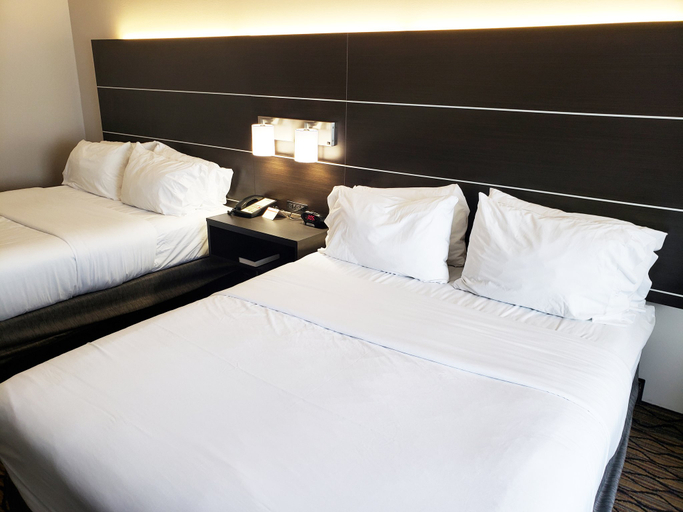 Bedroom 5, Holiday Inn Express & Suites SAN ANGELO by IHG, Tom Green