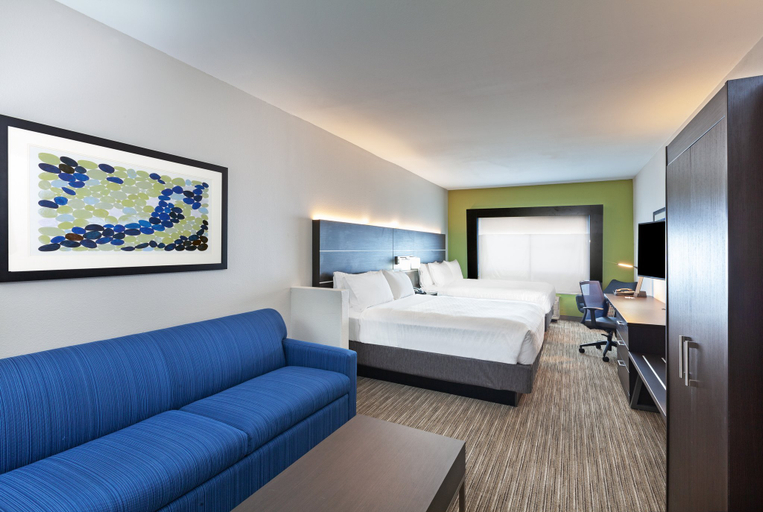 Bedroom 4, Holiday Inn Express & Suites SEALY by IHG, Austin