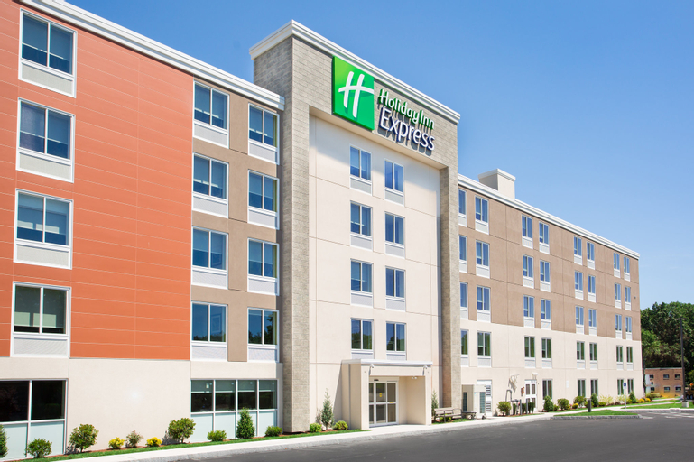 Holiday Inn Express CHELMSFORD, Middlesex
