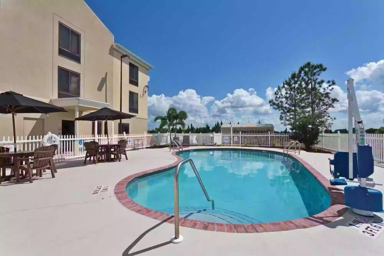 Sport & Beauty 2, Holiday Inn Express & Suites SEBRING by IHG, Highlands