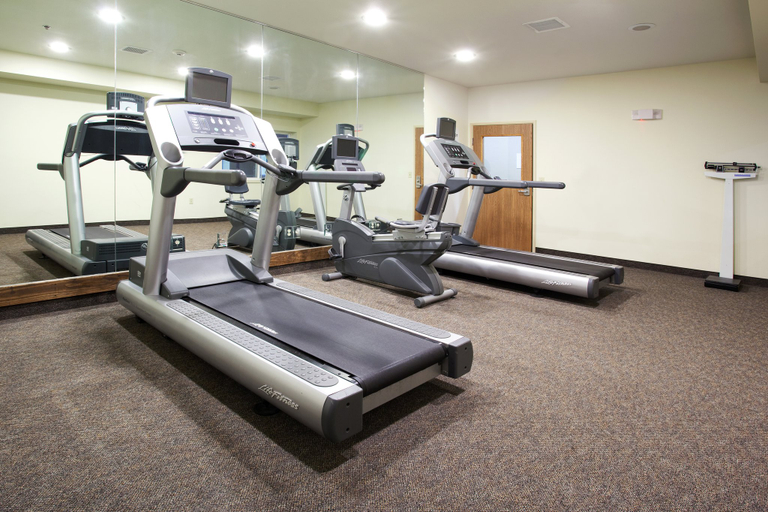 Others 2, Holiday Inn Express & Suites TORRINGTON by IHG, Goshen