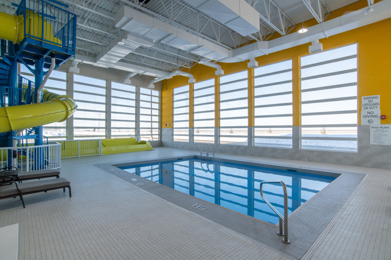 Sport & Beauty 2, Holiday Inn Express & Suites MOOSE JAW by IHG, Division No. 7