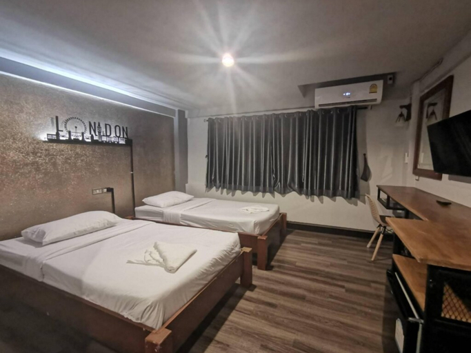 Bedroom 4, Pimpimarn Beach Hotel, Klaeng