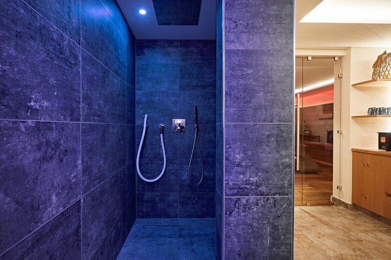 Bathroom 4, Landhotel Mohren, Ravensburg