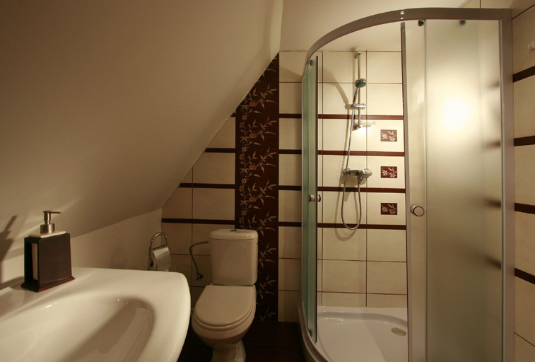 Bathroom, Zámoček Staré Časy, Poprad