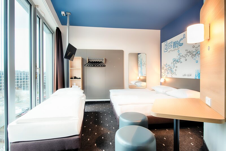 Bedroom 2, B&B Hotel Dessau, Dessau-Roßlau