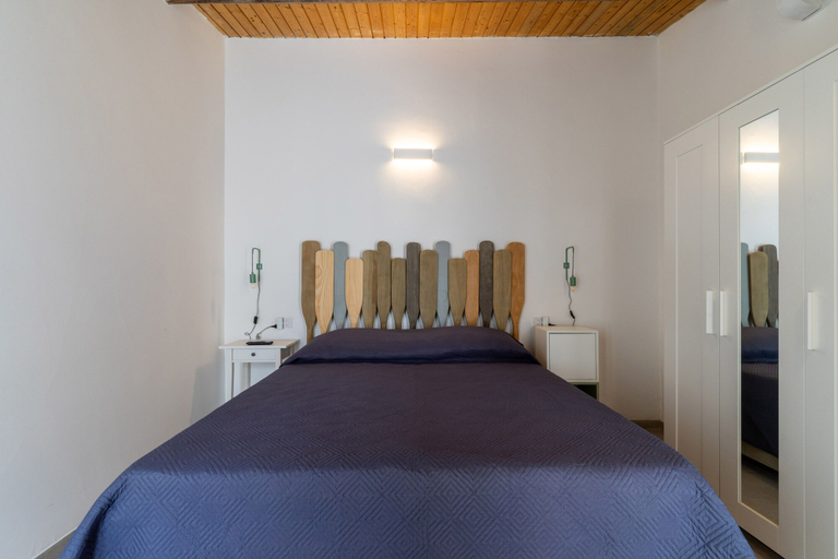 Room 2, 3440 Stella Di Mare Trilo 3 by Barbarhouse, Lecce