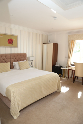 Bedroom 3, The Old Hall Hotel, Coventry