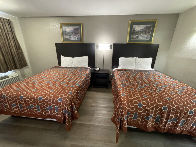 Bedroom 3, Royal Inn Motel, Spotsylvania