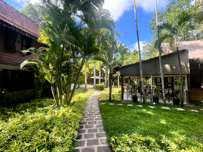 Public Area, La Palmeraie. D'angkor, Siem Reap