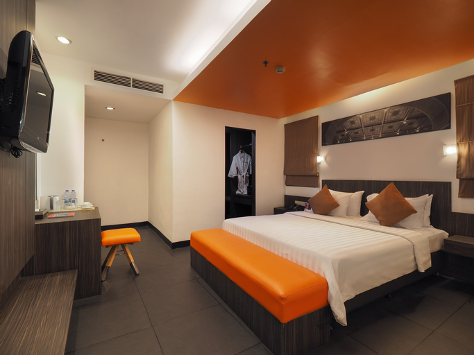 Bedroom 24
