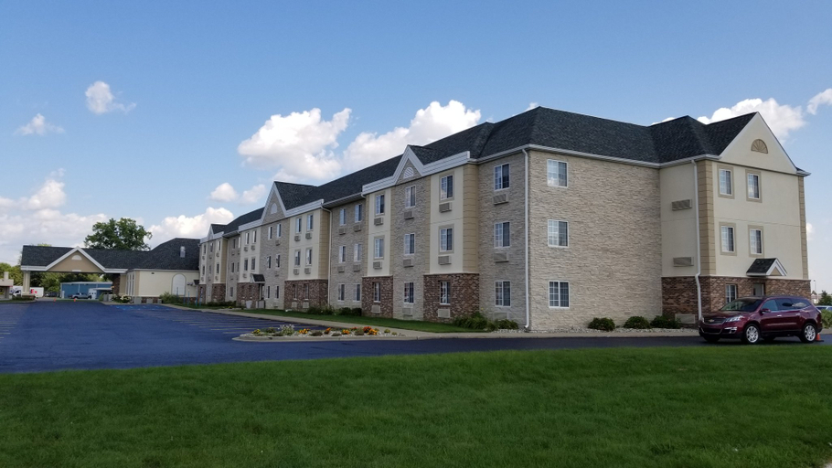 Exterior & Views 2, Holiday Inn Express BIRCH RUN (FRANKENMUTH AREA) by IHG, Saginaw