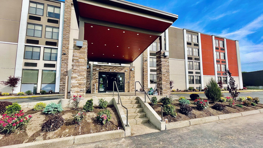 Exterior & Views 2, Holiday Inn Express FALL RIVER NORTH by IHG, Bristol