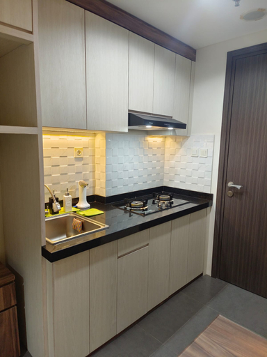Others 4, Warm Quiet Stay at Bintaro Icon, South Tangerang