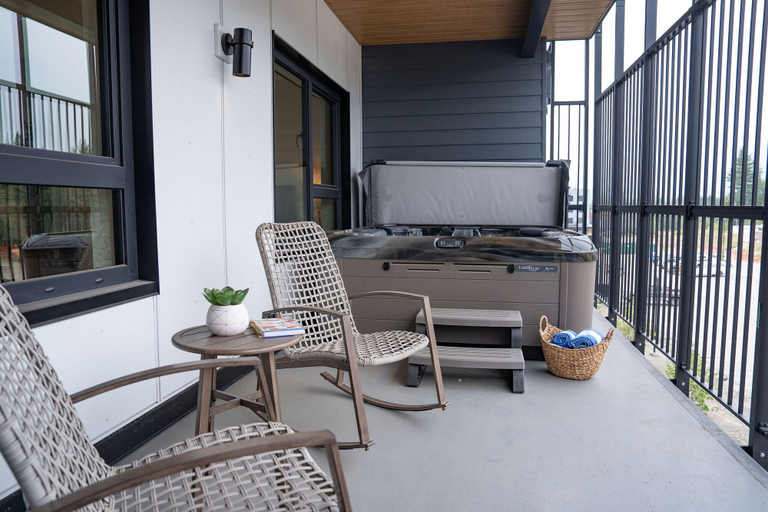Others 4, Revylation by Revelstoke Vacations, Columbia-Shuswap