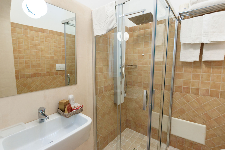 Bathroom 5, Masseria Fontanelle, Lecce