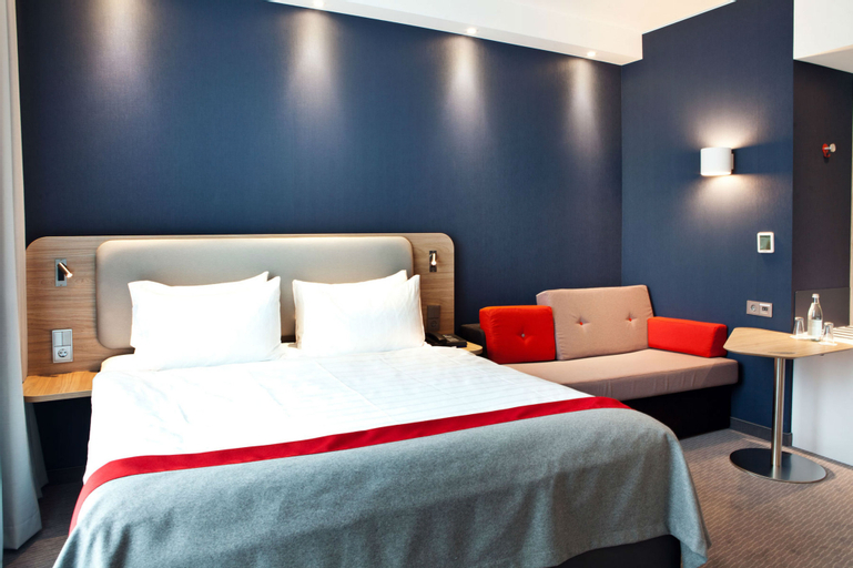 Bedroom 3, Holiday Inn Express FRANKFURT AIRPORT - RAUNHEIM, Groß-Gerau