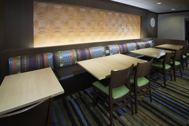 Food & Drinks 5, Fairfield Inn & Suites Idaho Falls, Bonneville
