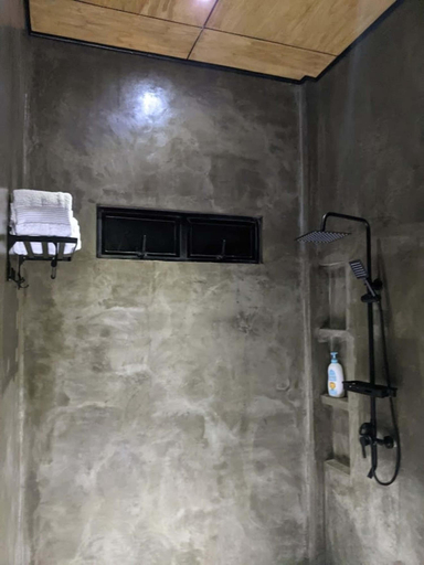 Bathroom 3, Crystal Cove, Sipalay City