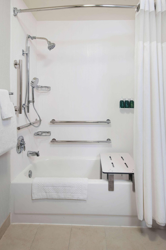 Bathroom 4, Sonesta Select Boston Danvers, Essex