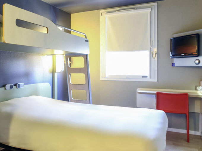 Bedroom 13