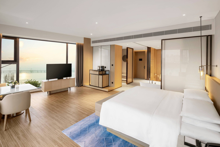 Bedroom 4, Suining Marriott Hotel, Suining