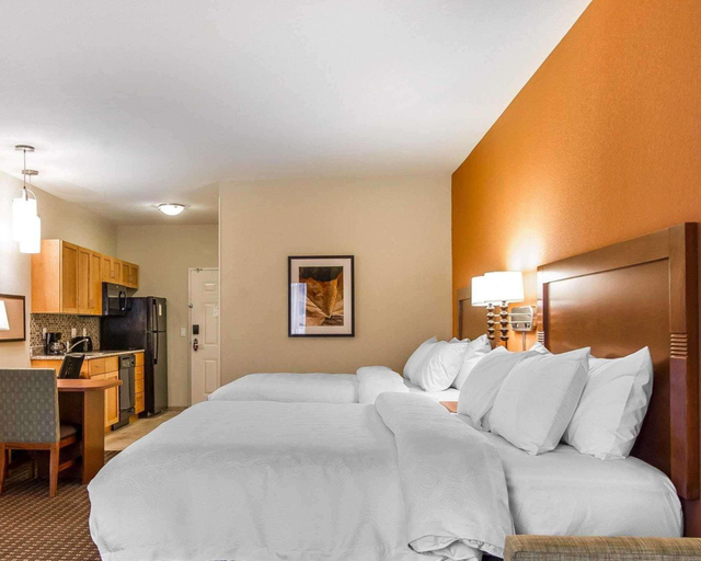 Bedroom 3, MainStay Suites Stanley, Mountrail