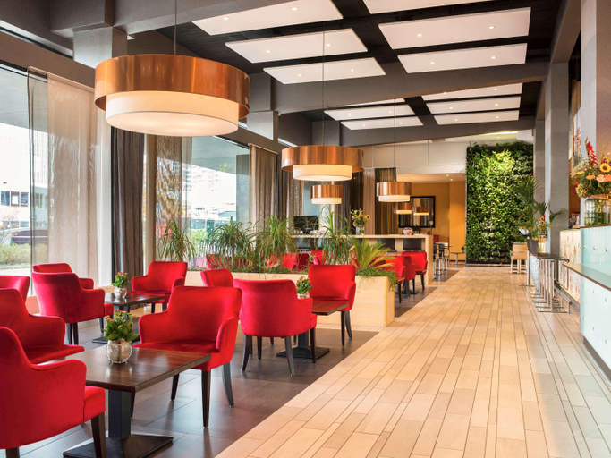 Public Area 3, ibis Leiden Centre, Leiden
