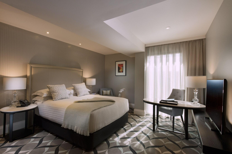 Bedroom 30