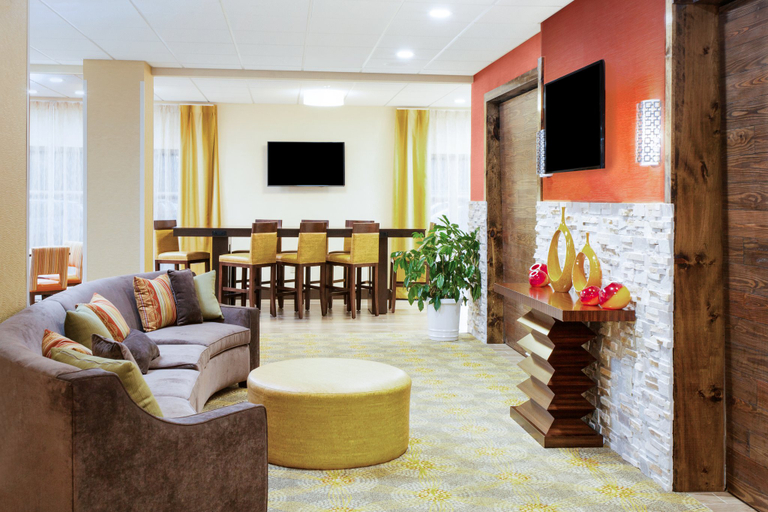 Others 3, Holiday Inn Express & Suites SANDUSKY by IHG, Erie
