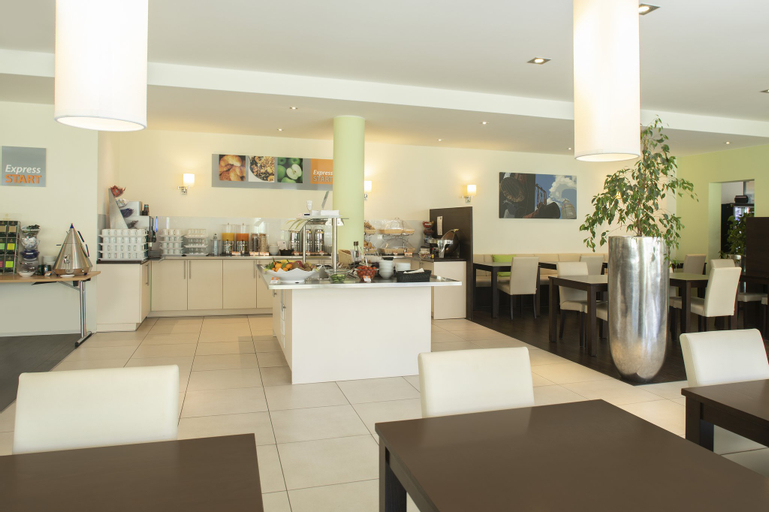 Food & Drinks 5, Holiday Inn Express NEUNKIRCHEN, Neunkirchen