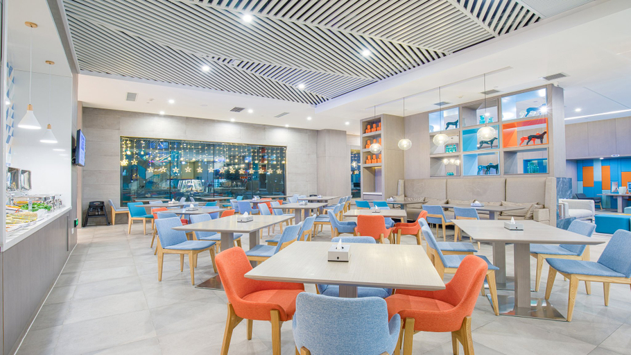 Food & Drinks 2, Holiday Inn Express CHIFENG HONGSHAN by IHG, Chifeng