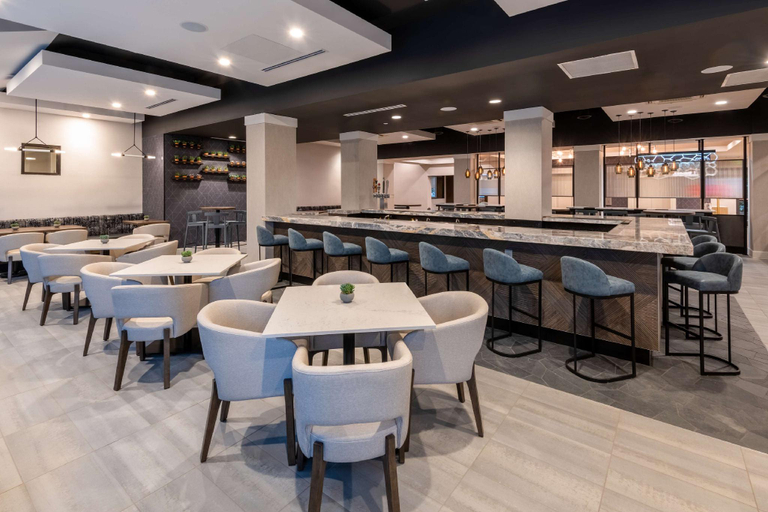 Food & Drinks 4, DoubleTree by Hilton Denver Cherry Creek, Denver