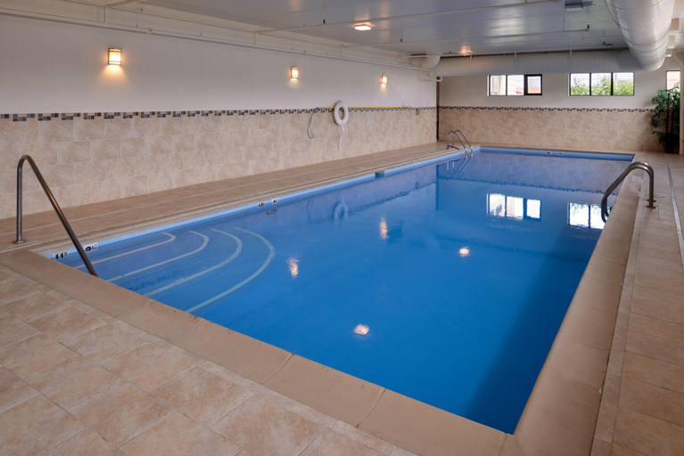 Sport & Beauty 3, Holiday Inn Express CRESTWOOD by IHG, Cook
