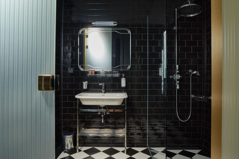 Bathroom 4, Hotel Collect - Adults Only, Budapesti