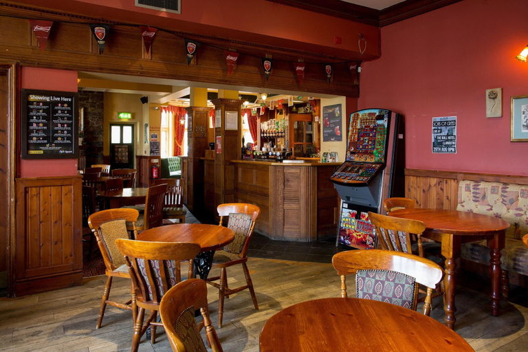 Food & Drinks 5, Bull Hotel, Anglesey