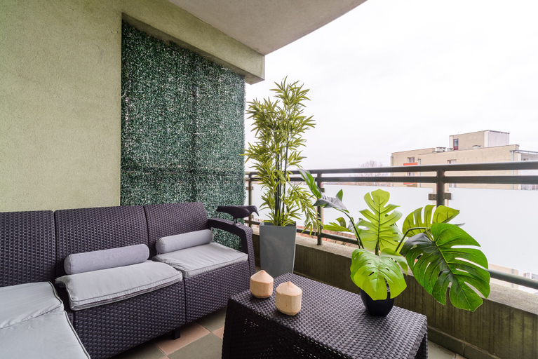 Others 5, Lumina spacious apart with 3 bedrooms, Warsaw