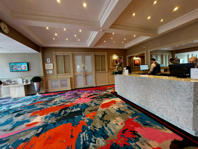 Public Area 2, Flannery's Hotel Galway