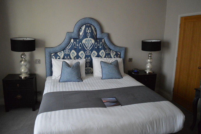 Bedroom 2, Long Melford Swan, Suffolk