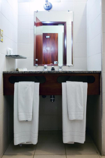 Bathroom 5, JVA Fenix Hotel, Uberlândia