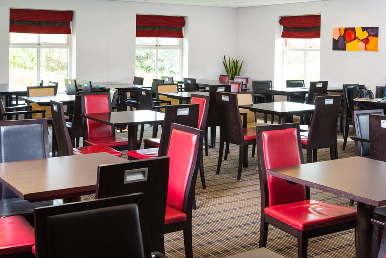 Food & Drinks 5, Holiday Inn Express EXETER EAST by IHG, Devon