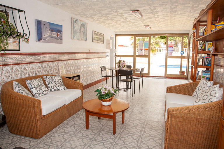 Public Area, Bonaire Paguera, Baleares