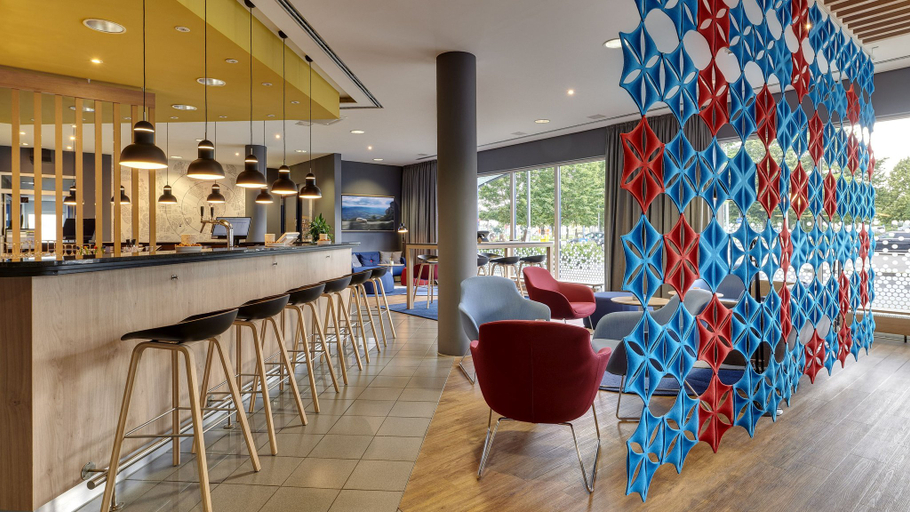 Food & Drinks 5, Holiday Inn Express COLOGNE - MUELHEIM by IHG, Köln