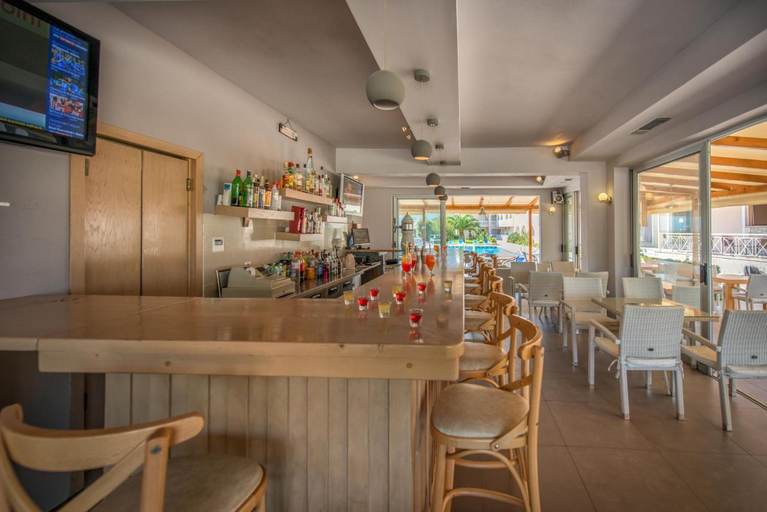 Food & Drinks 5, Plessas Palace Aparthotel, Ionian Islands