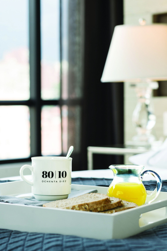 Food & Drinks, 8010 Urban Living Luxury Home Experiences., Santafé de Bogotá