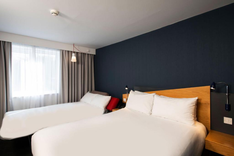 Bedroom 4, Holiday Inn Express EDINBURGH - ROYAL MILE by IHG, Edinburgh