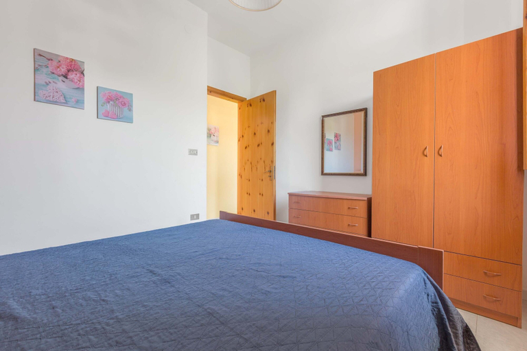 Room 2, 3383 Nomet House by Barbarhouse, Lecce