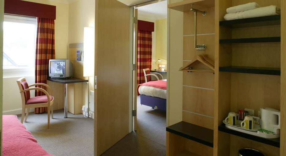 Bedroom 4, Holiday Inn Express CHESTER - RACECOURSE by IHG, Cheshire West and Chester
